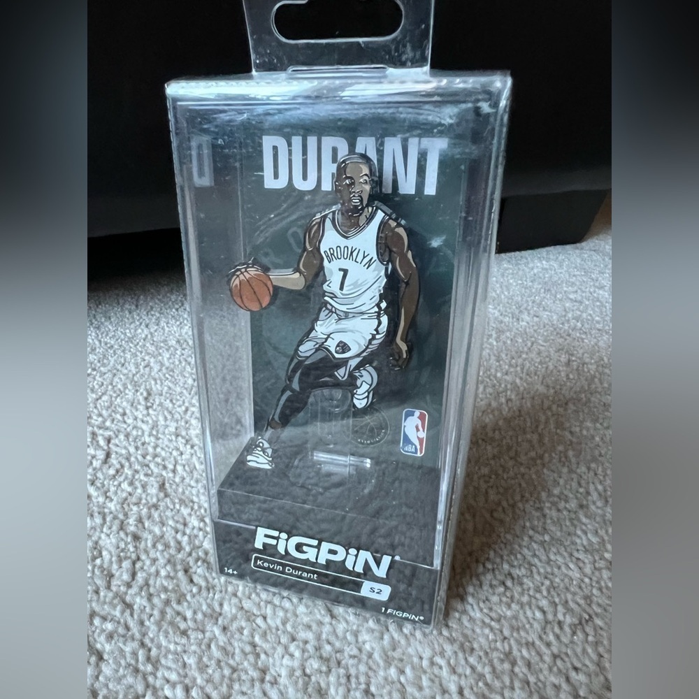 NBA Brooklyn Nets FiGPiN Classic 3-Inch Enamel Pin‎ - KEVIN DURANT